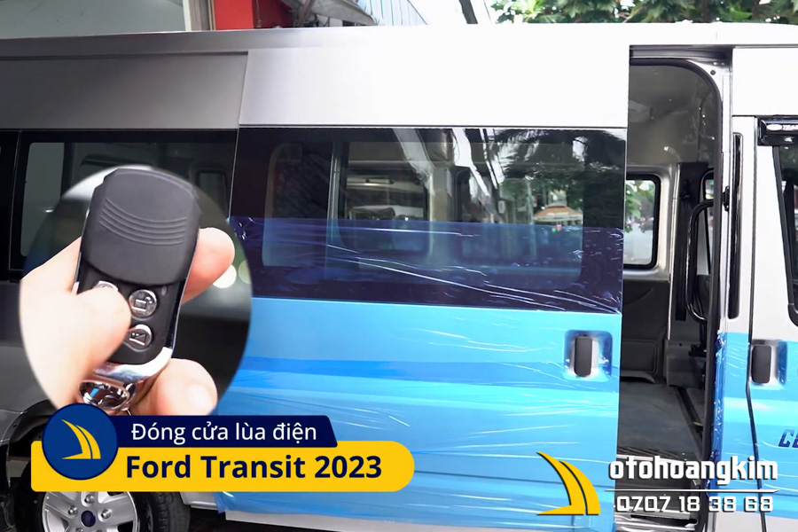Cửa Lùa Điện Ford Transit 2023
